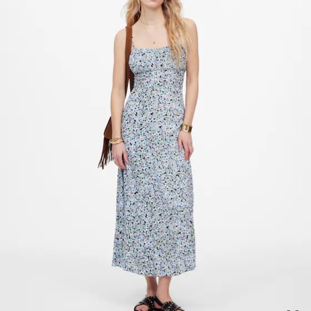 Madewell Ruched Sweetheart Sleeveless Midi Dress in
Floral 0 blue
